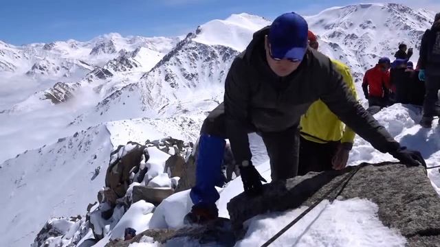 Фонд "Даму". Восхождение на Большой Алматинский Пик. смотреть онлайн