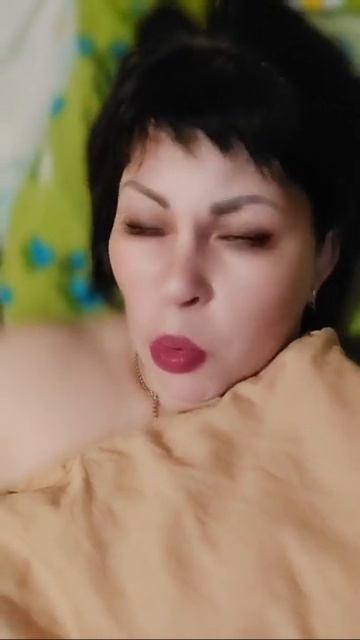 Дорогой ты купил ароматные, а я хотела простые смотреть онлайн