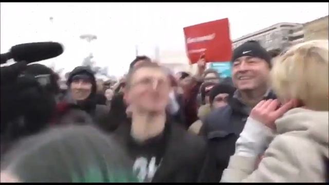 Хто не скаче тот чекист смотреть онлайн