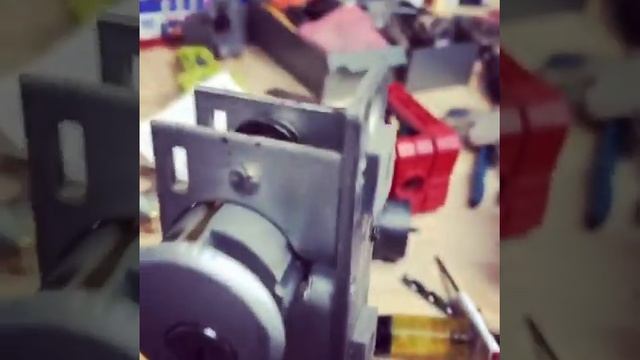 Breaking a set-screw on an Adams-Rite mortise (Through-The-Lock) смотреть онлайн