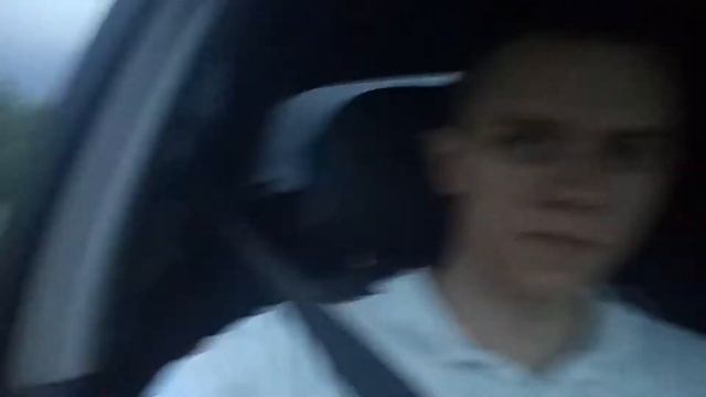 Убегаем от туч, едем в Казань смотреть онлайн