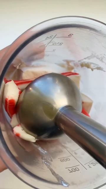 ТАКОЕ ТЫ ТОЧНО ЕЩЕ НЕ ГОТОВИЛ | ЗАКУСКА ИЗ КРАБОВЫХ ПАЛОЧЕК смотреть онлайн