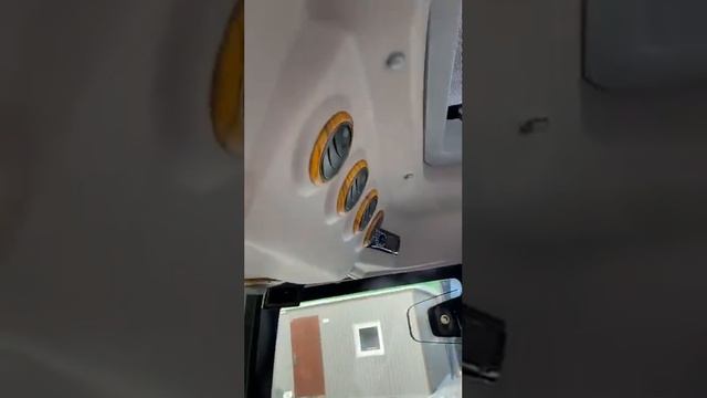 Экскаватор погрузчик Everun ERB388 2022г