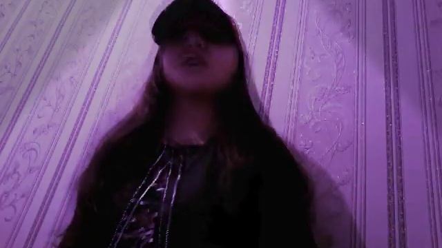 Половина моя девочка убила интернет😍 смотреть онлайн