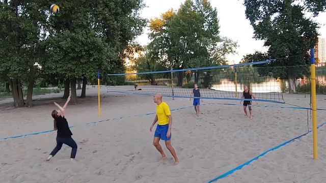 2021.09.15 игра (1) на Тельбине /последние теплые дни/ смотреть онлайн