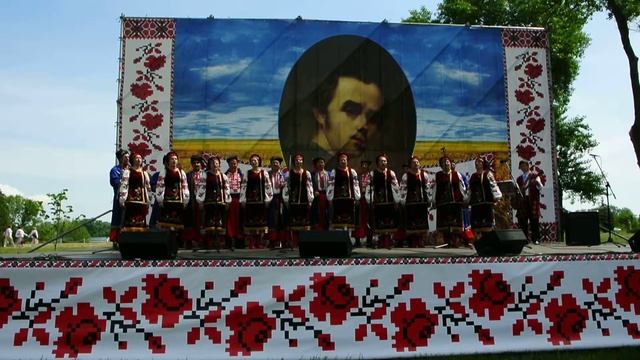 2205.2013. Канів Тарасова гора. хор 1