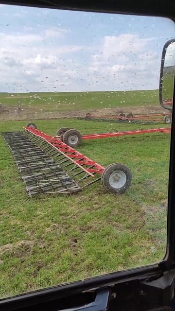 Обед Работа в поле на тракторе смотреть онлайн