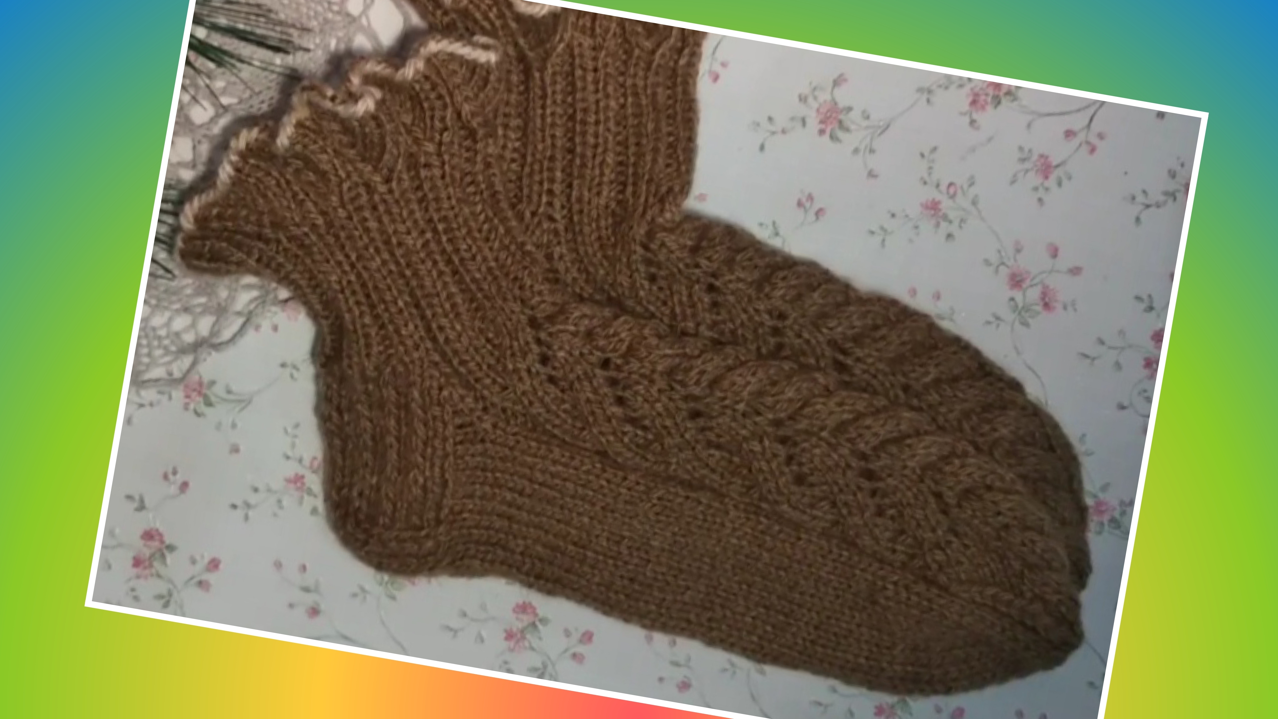 Красивые носочки с рюшами спицами 🧶