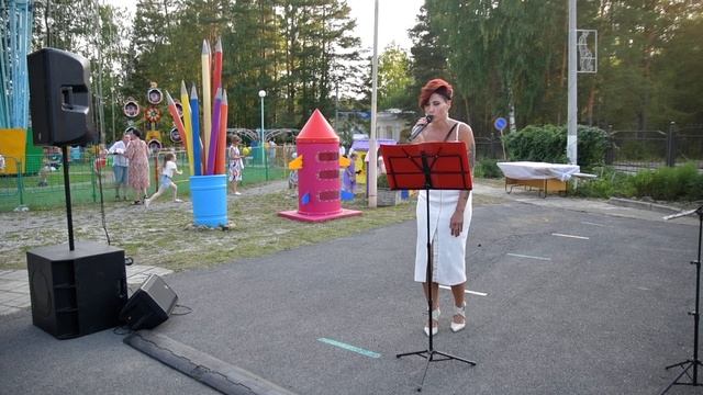 Песня 2, поет Екатерина Биенко смотреть онлайн