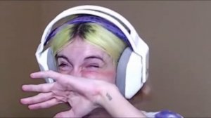 АБОБУС ДАША КОРЕЙКА СЛУШАЕТ ДОНАТЫ ОТ ПОДПИСЧИКОВ ЧАСТЬ 2