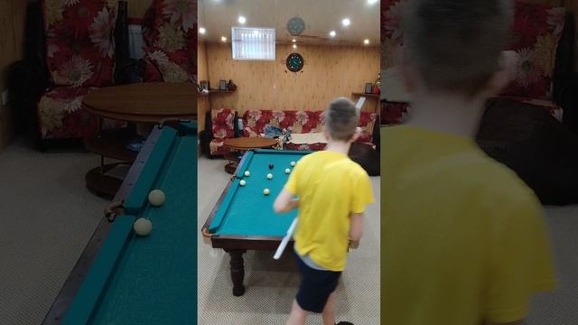 видео как я играю в бильярд 20 минут)