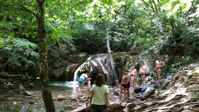 По Крыму пешком к водопаду Джур-Джур и сырной скале в Малореченском из Солнечногорского