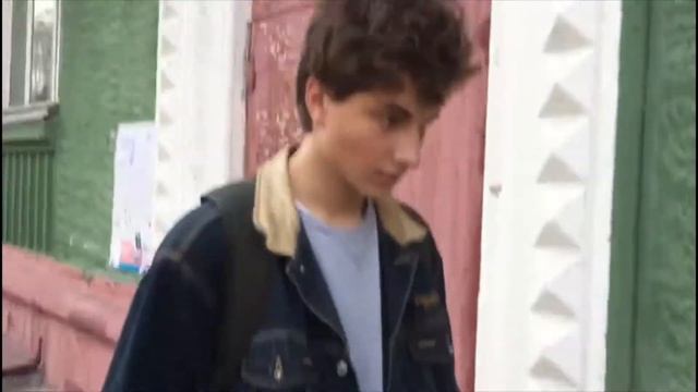 Невесть что смотреть онлайн