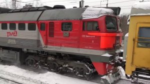 Тепловоз 2М62-1047 с СМ7Н-0500, ст. Ланская, г. СПб, 02.02.2022г.