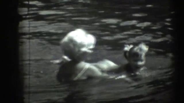 Летом на турбазе смотреть онлайн