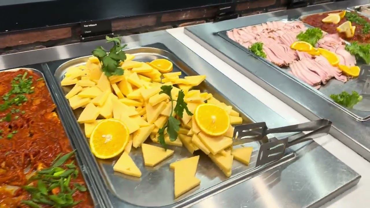 Отель Ялта Интурист!Обзор номера люкс двух комнатный ! Обед и ужин ! смотреть онлайн