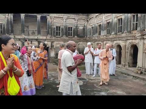 BVV Narasimha Maharaj - Kartika parikrama, day 1 - Guru puja - 13.10.2022