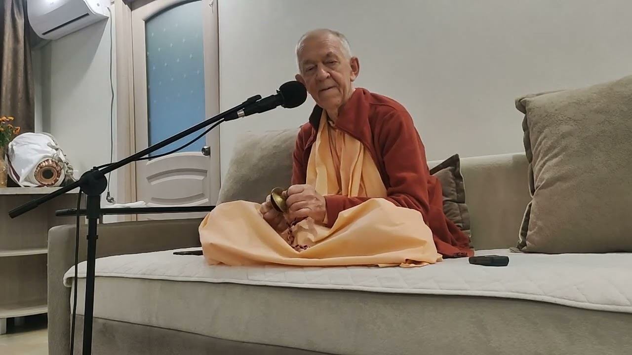 04.10.2023 - Утренняя программа: Киртан "Арунодайя" и лекция по ШБ 3.27.24 - Благовещенск