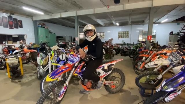 То что надо! Обзор на мотоцикл KTM SXF 250 2017 смотреть онлайн