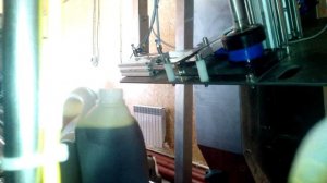 Укупор поворотный в составе автоматической линии розлива в ПЭТ тару. ООО «БЛС Инжиниринг».