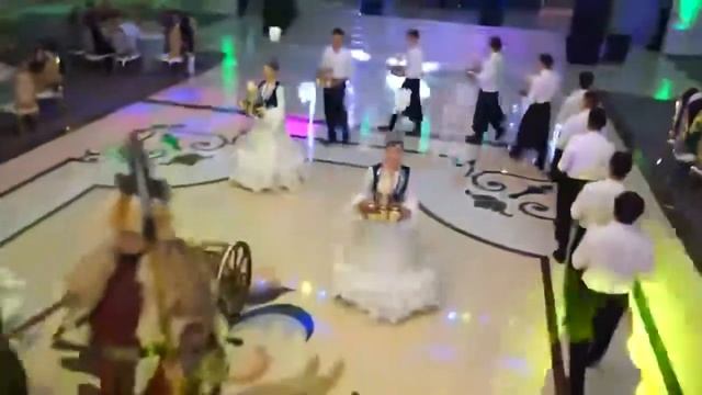 Алан Групп той бастар смотреть онлайн