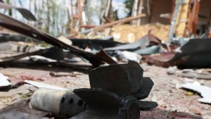 ВСУ прямым ударом уничтожили дом родителей Большунова в Брянской области