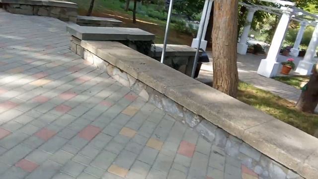 Я в Алуште на экскурсии 11.06.24 едим назад в Санатории Киев смотреть онлайн