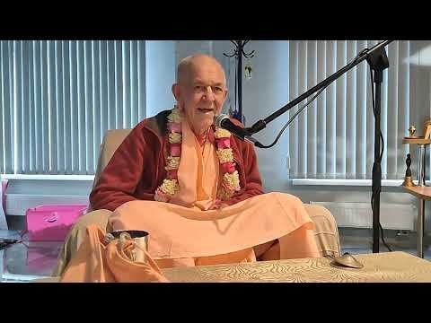 29.09.2023 -  Бхаджан "Вибхавари шеша"и утренний класс о явлении Ваманадева - Южно-Сахалинск