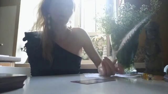 Мои страхи в этих отношениях. Расклад Таро.