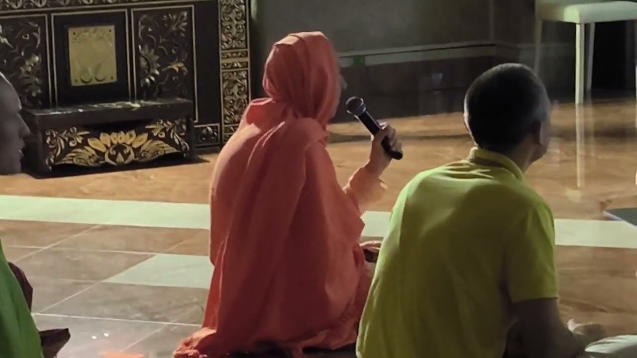 08.10.2023 - Клип: Мангала-арати, Нрисимха пранама, Туласи-пуджа - Владивосток, Нью Джаганнатха Пури