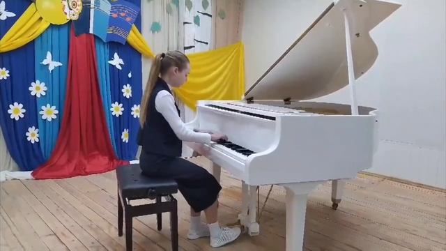 Стецюк Екатерина 15 лет. Гайдн Соната  37 ре мажор 1 часть