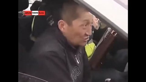 Тапочки слетели😂😂