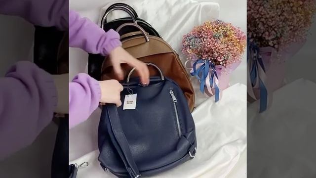 очень вместительный рюкзак из экокожы. смотреть онлайн