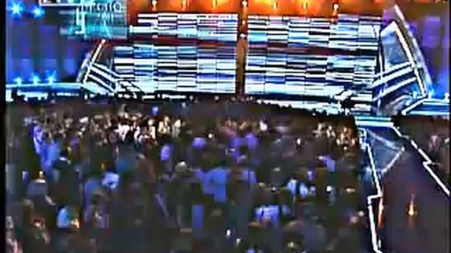 Tokio hotel vs Бумер - девчёнка в пятеитажке.mp4 смотреть онлайн