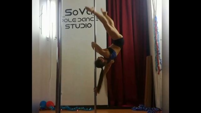 Алина Мельникова - Тренер преподаватель Pole Sport ( Studio _SoVa_ PD )