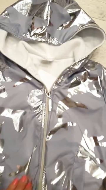 Ветровка на подкладке с начесом. Турция. смотреть онлайн