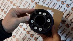 Крышка гидравлического масла Bobcat, 7349796