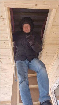 Построили очередной дом за 1 день! Дом со складной, чердачной лестницей.