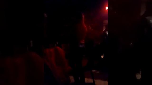 Бутырка  Мая подружка с центра!по Павлоградски!