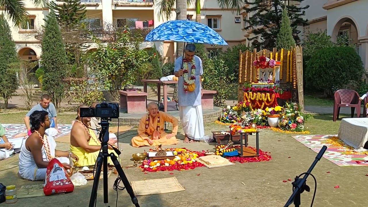 03.02.2025 - Вьяса-пуджа (ягья, киртан, лекция) - Маяпур - англ-рус