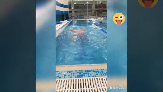 Поехали на тренировку в бассейн 😃😃😄😄😄😊😊😊☺️☺️☺️ смотреть онлайн