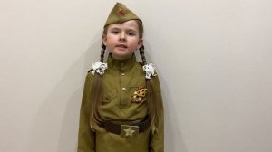 Стих о войне. Ольга Бергольц - Ленинградский салют! Читает Софья Мулихина 5 лет