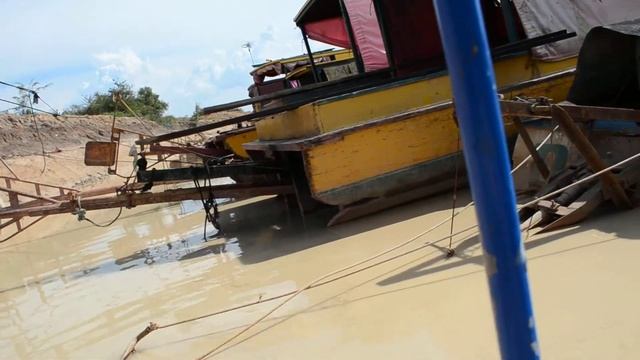 Камбоджа, главное верить в хорошее смотреть онлайн