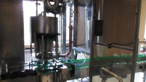 Автоматическая линия розлива в ПЭТ тару. Производитель ООО «БЛС Инжиниринг».