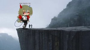 люди не заняты что доверять повторяю каждый день в надежде поспать я сновааа верю каждому словуууу