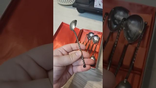 Ложечки мельхиор. J8Met смотреть онлайн