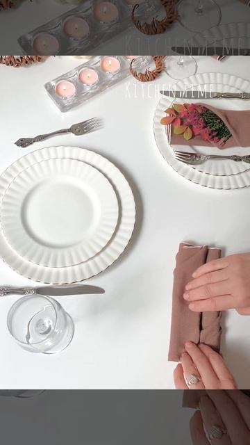 Easy & Beautiful Napkin Fold Idea. Легкая и красивая идея складывания салфеток.