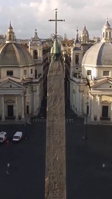 Рим. Италия 🇮🇹 Древнеегипетский обелиск в Риме. #италия #рим #египет #обелиск смотреть онлайн