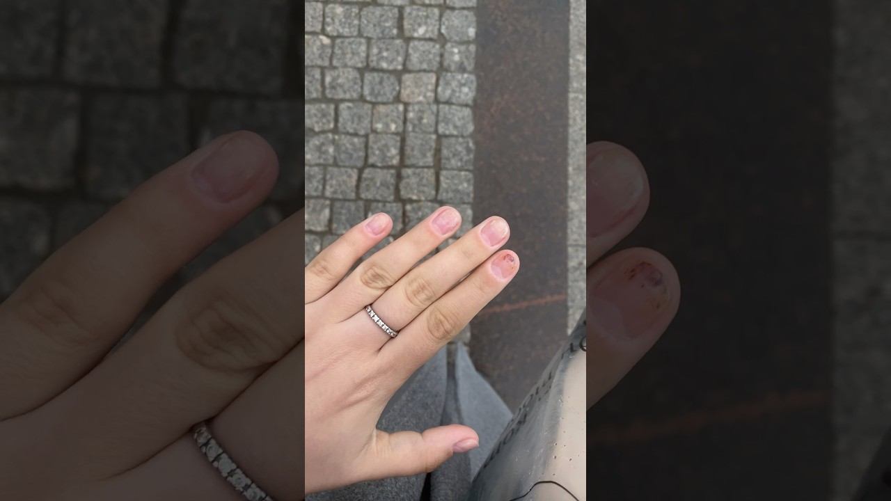 СОЖГЛИ ногти инст/тгк: sofffikka смотреть онлайн