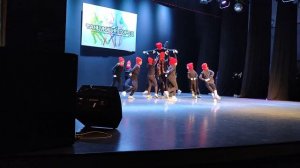 Белые перчатки. Танцевальный коллектив ДэнсМикс. 30.04.2023